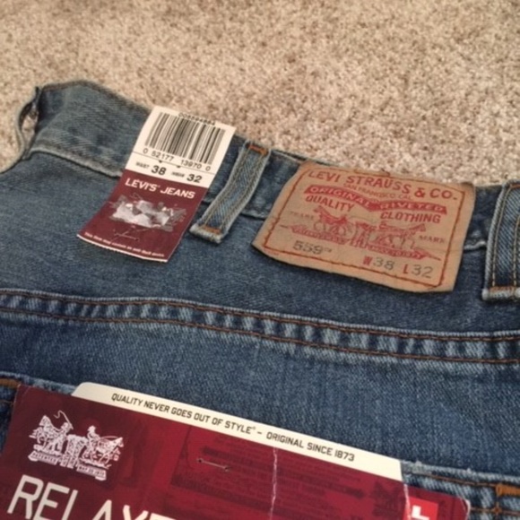 Men's Levi's 559 Relaxed Straight Jean - Picture 3 of 7